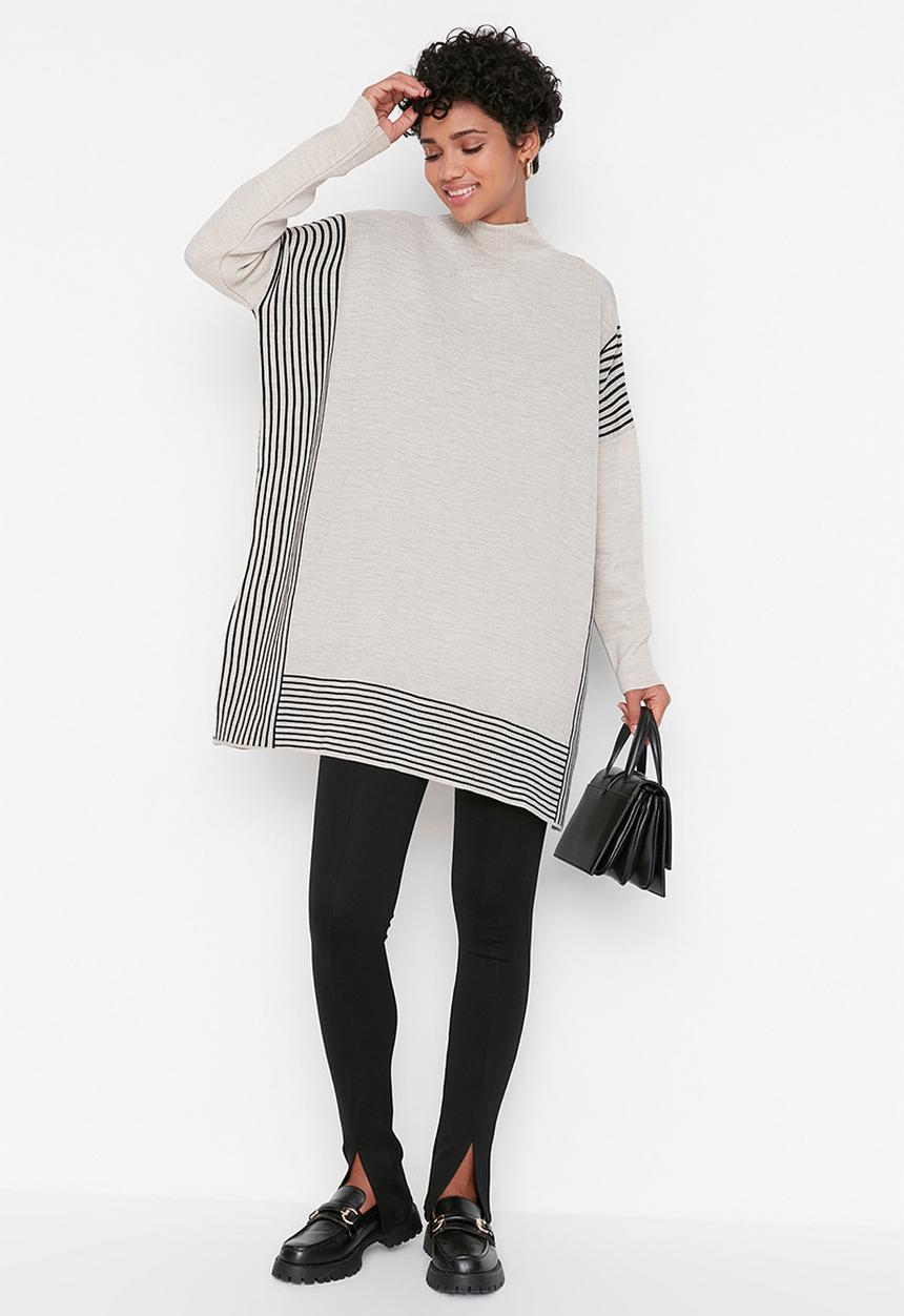 Trendyol - Oversized sweater - stone