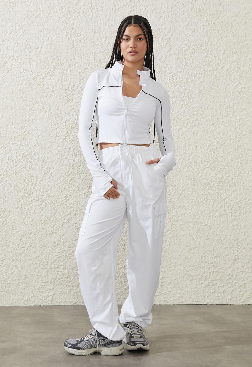 Cotton On - Ultra soft zip through long sleeve - white & black