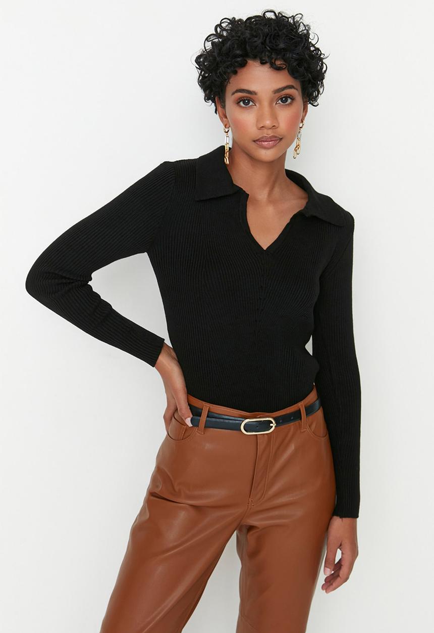 Trendyol - Collar knit top - black
