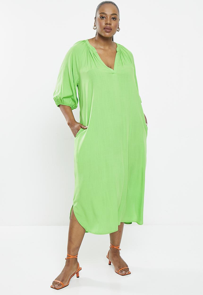 Me&B - Plus the easy tunic dress - apple