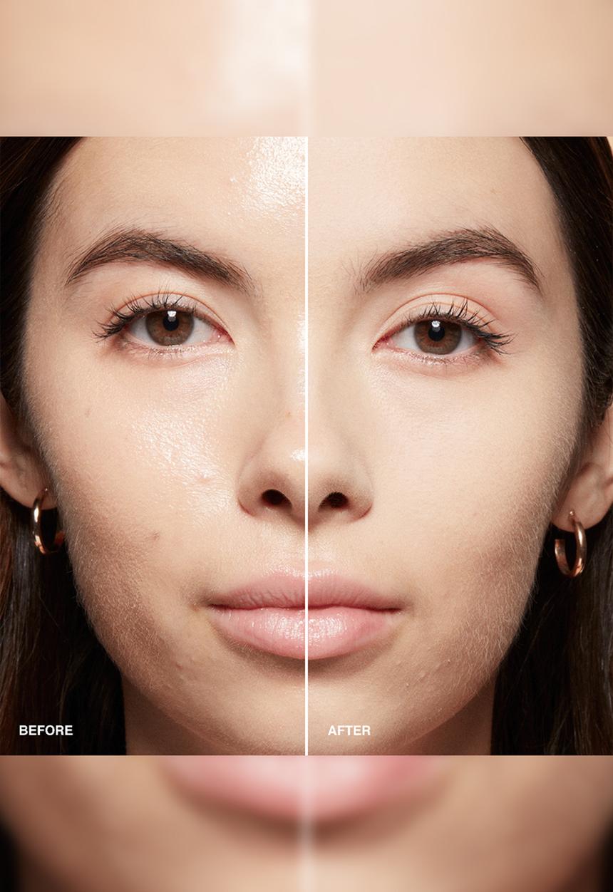 BOBBI BROWN - Sheer Finish Pressed Powder  - Pale Yellow​