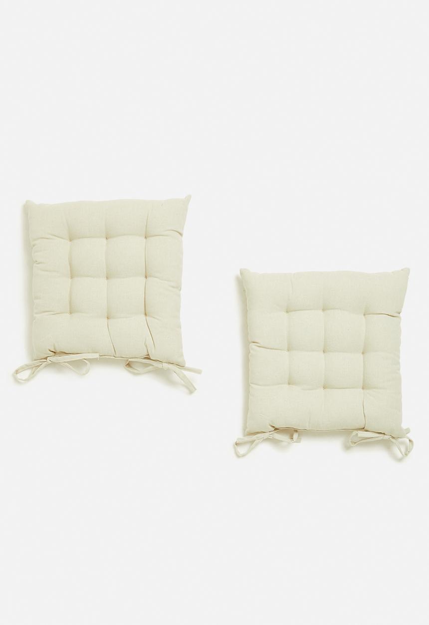 H&S - Muto outdoor seat cushion ste of 2-white