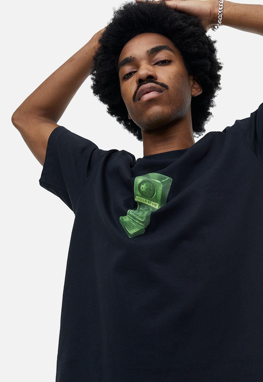 H&M - Relaxed fit printed T-shirt - black phone 