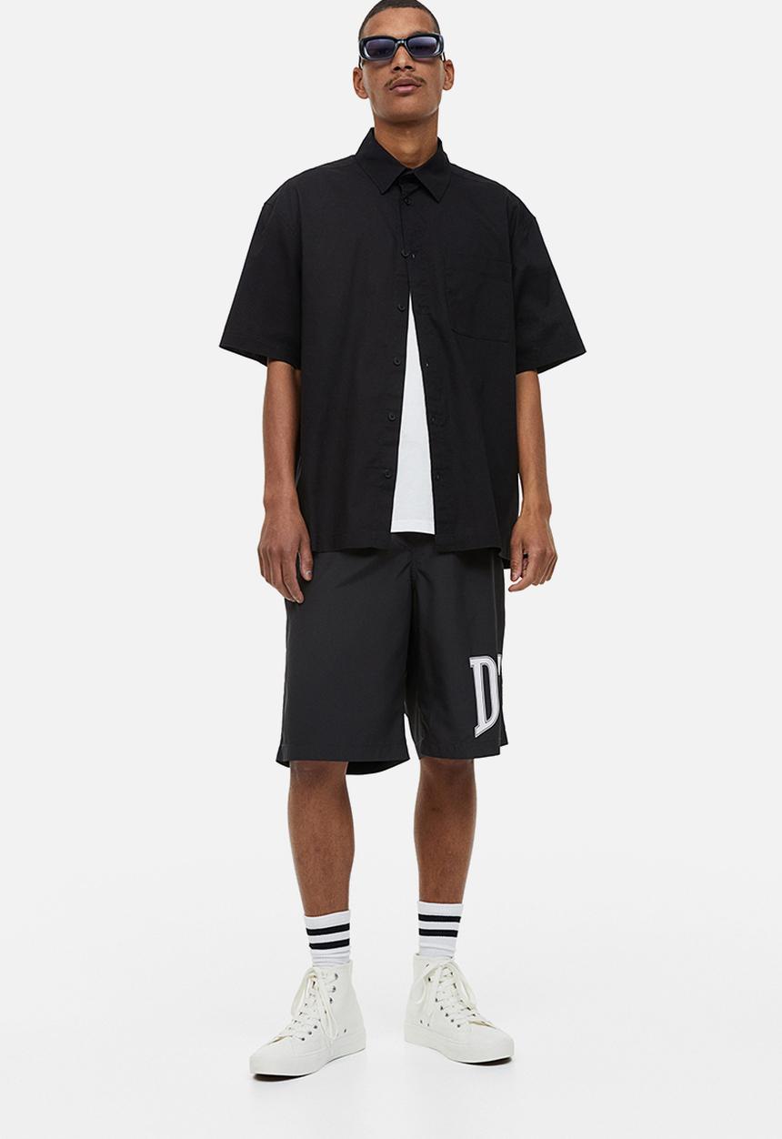 H&M - Relaxed fit short-sleeved shirt - black
