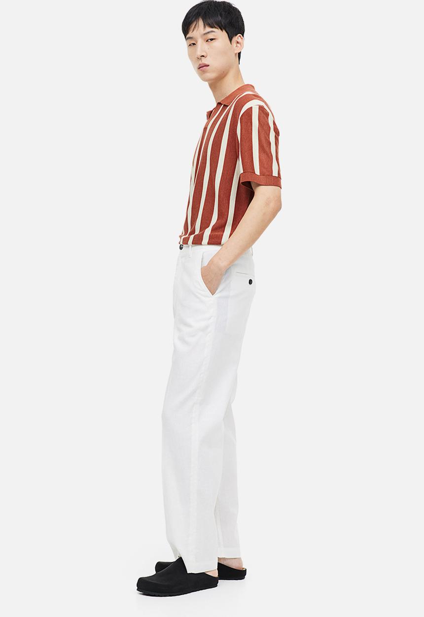 H&M - Regular fit fine-knit cotton polo shirt - brown/white striped