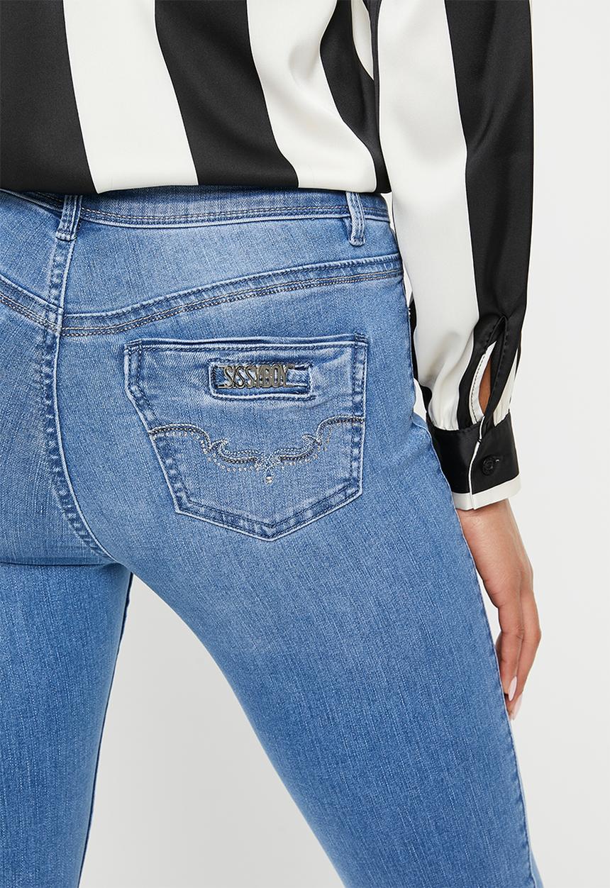 mischa-axel-skinny-with-back-pocket-embroidery-light-vintage
