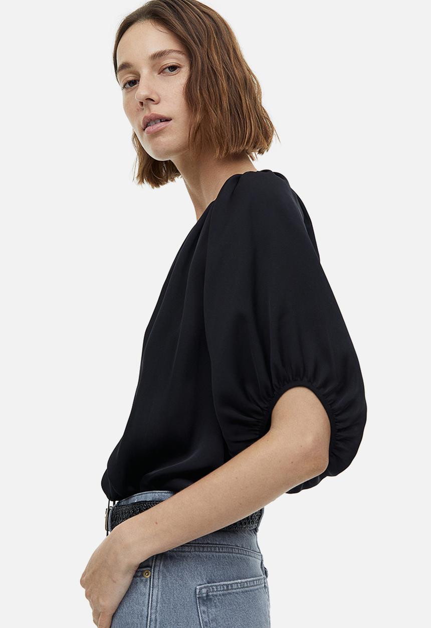 H&M - Oversized tie-top blouse - black