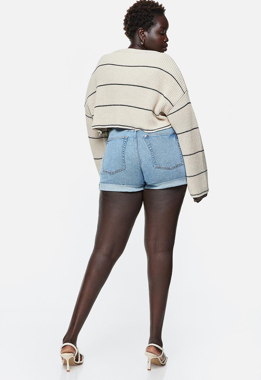 H&M - Curvy fit mom high denim shorts - light denim blue