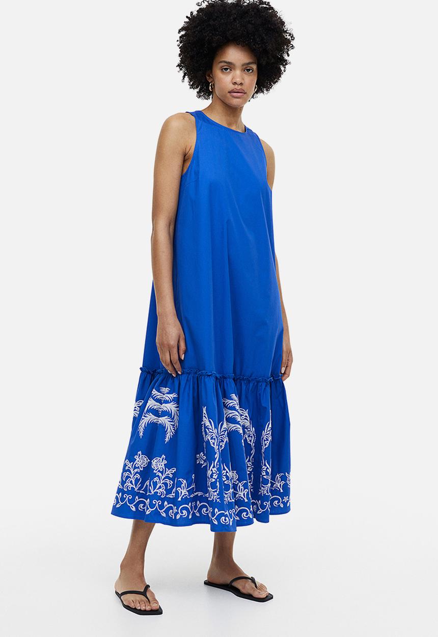 H&M - Embroidered cotton dress - bright blue 