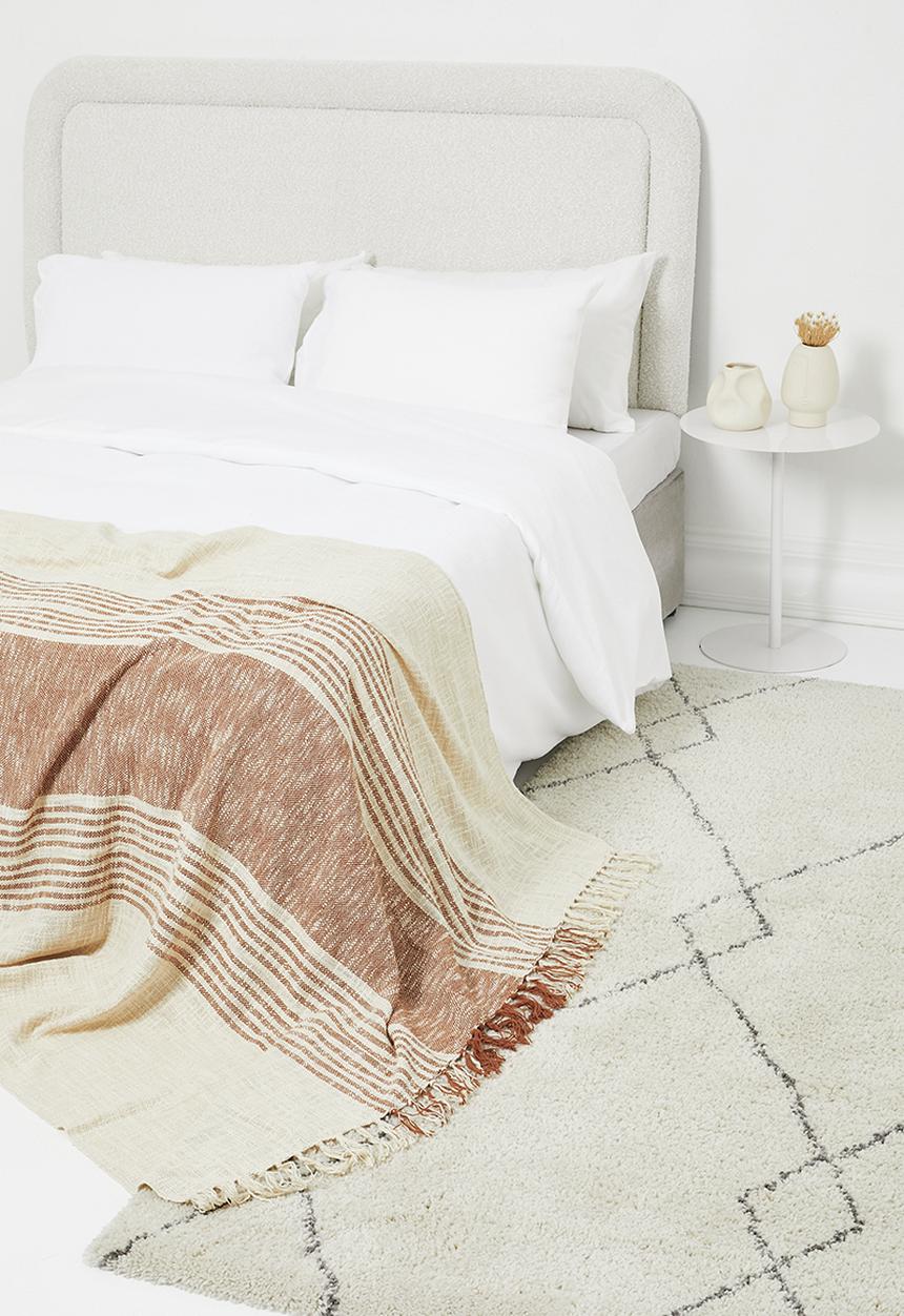 H&S - Ezra striped cotton throw - terracotta
