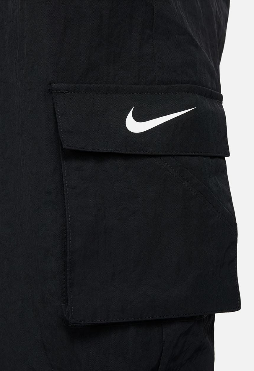 Nike - Essential woven cargo pants - black & white 
