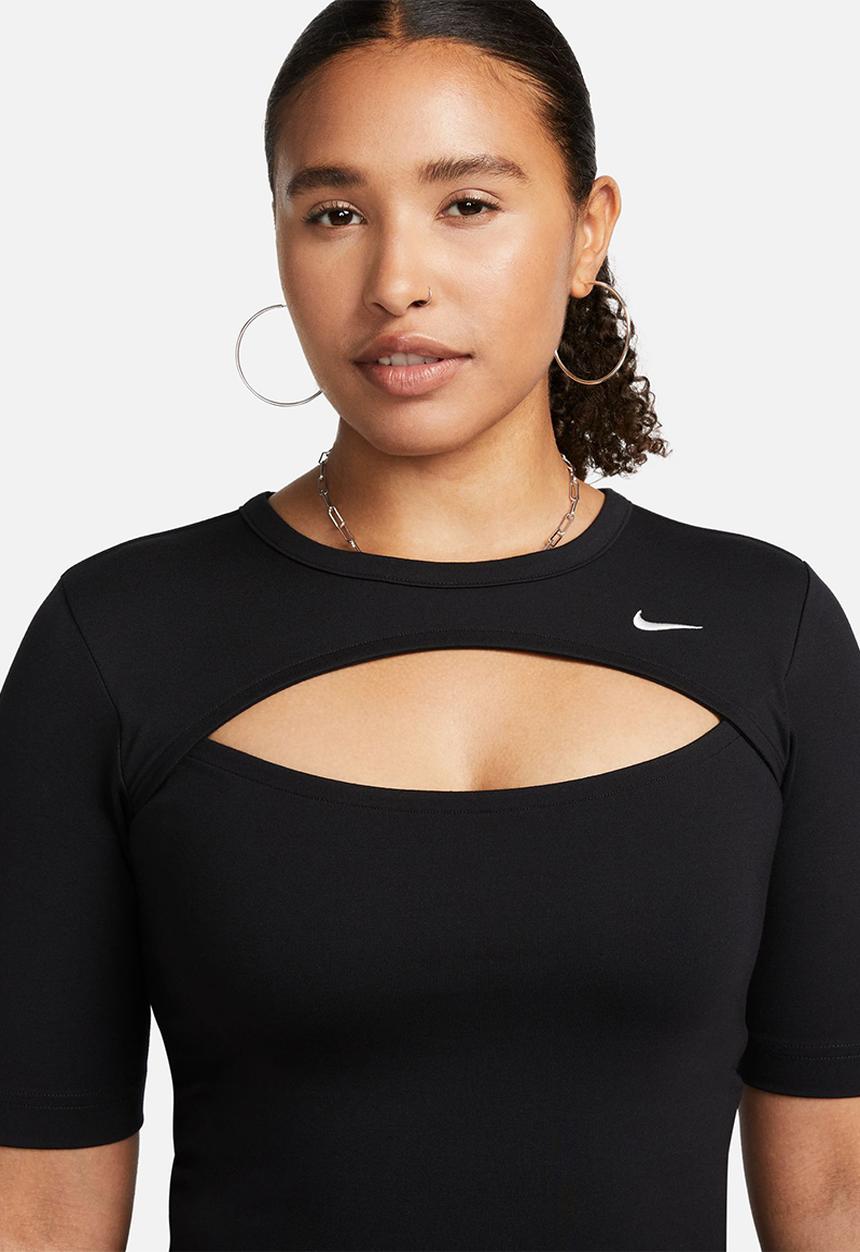Nike - W nsw essential cutout top - black