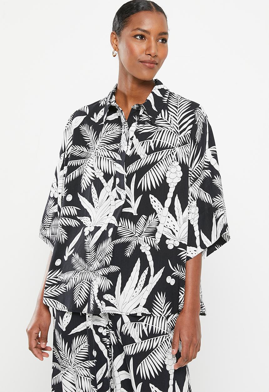 Me&B - Viscose boxy shirt with kimono sleeve - white lotus