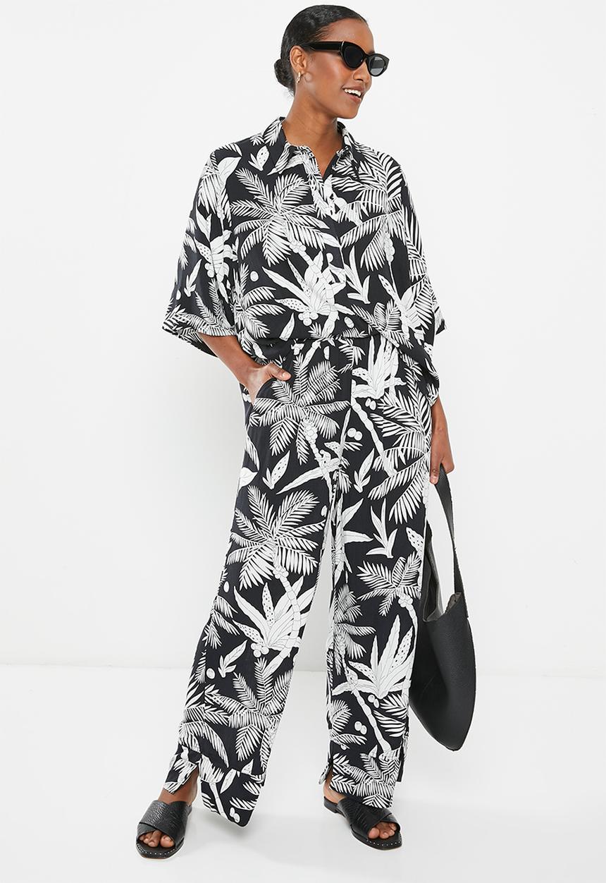 Me&B - Viscose boxy shirt with kimono sleeve - white lotus