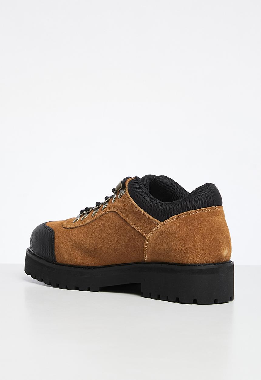 Jonathan D - J Huke genuine suede - mud