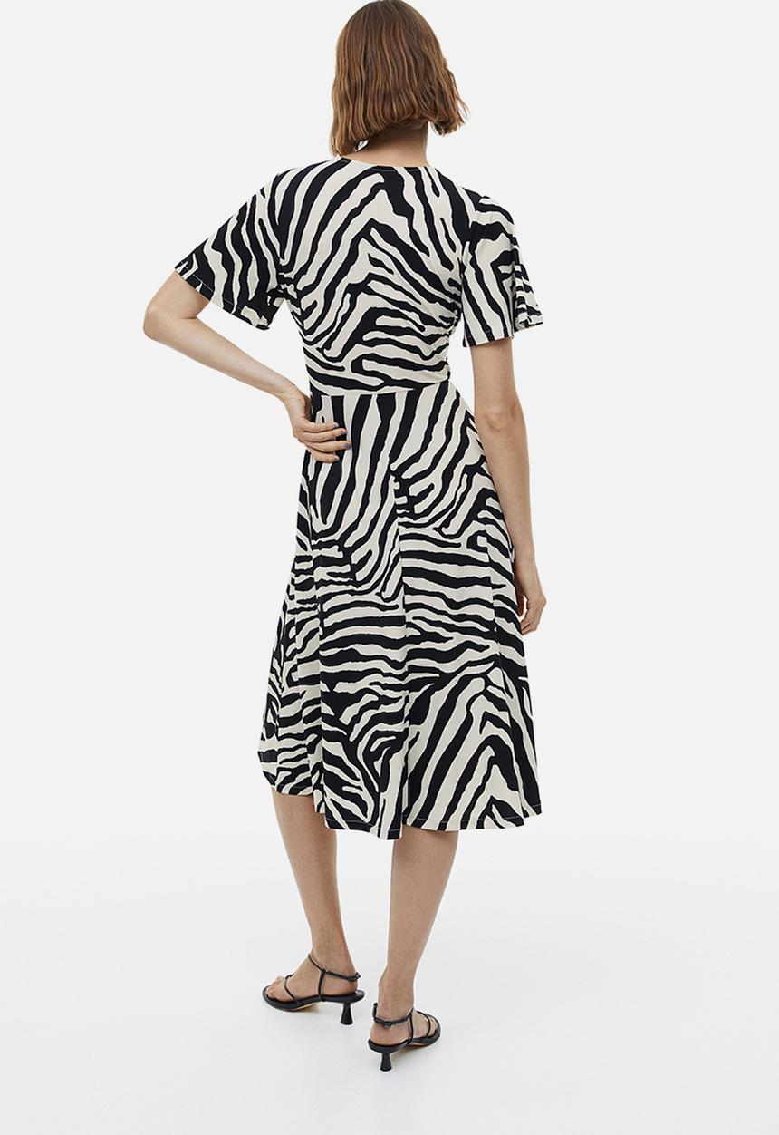 H&M - Jersey wrap dress - cream zebra-print 