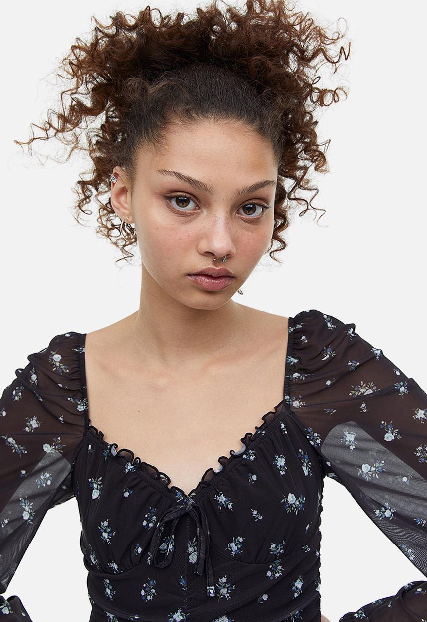 H&M - Gathered mesh dress - black floral 
