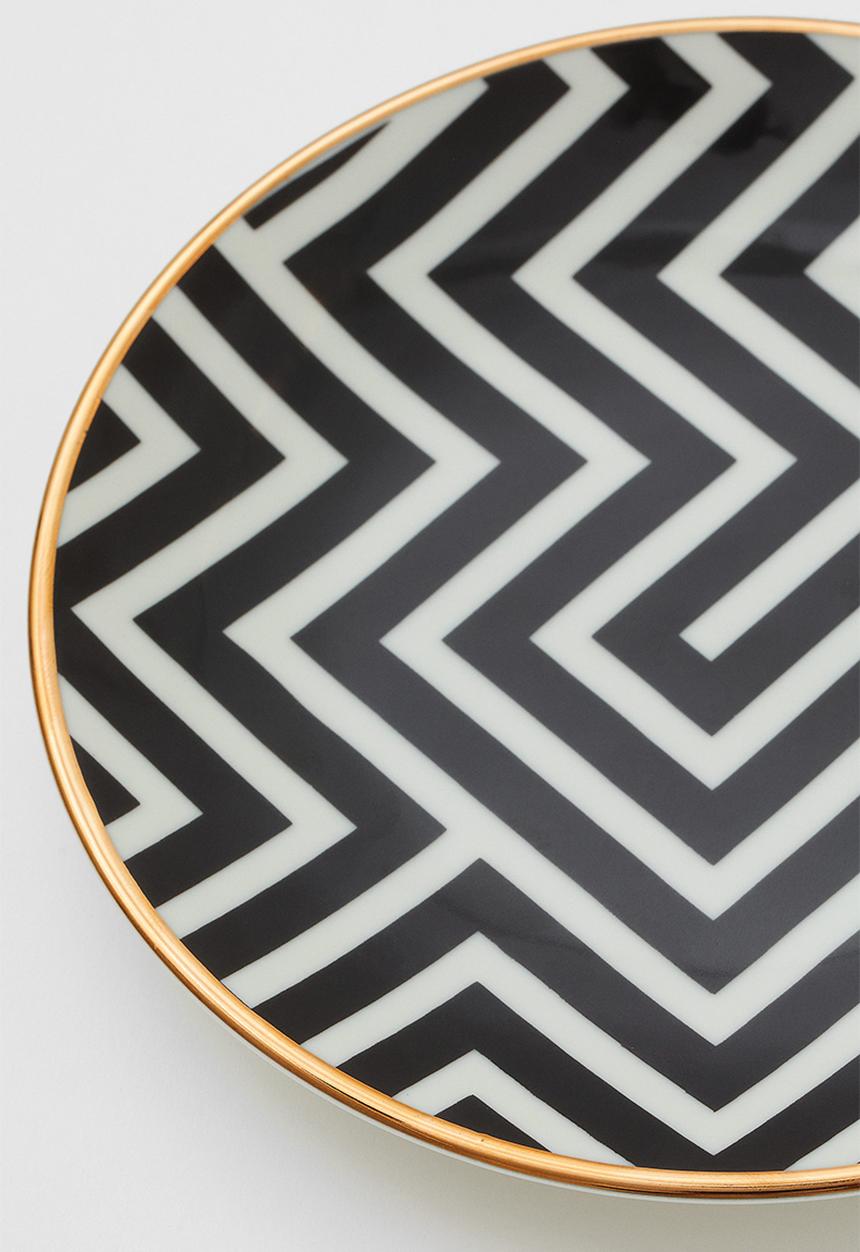 H&M - Small porcelain dish - black patterned