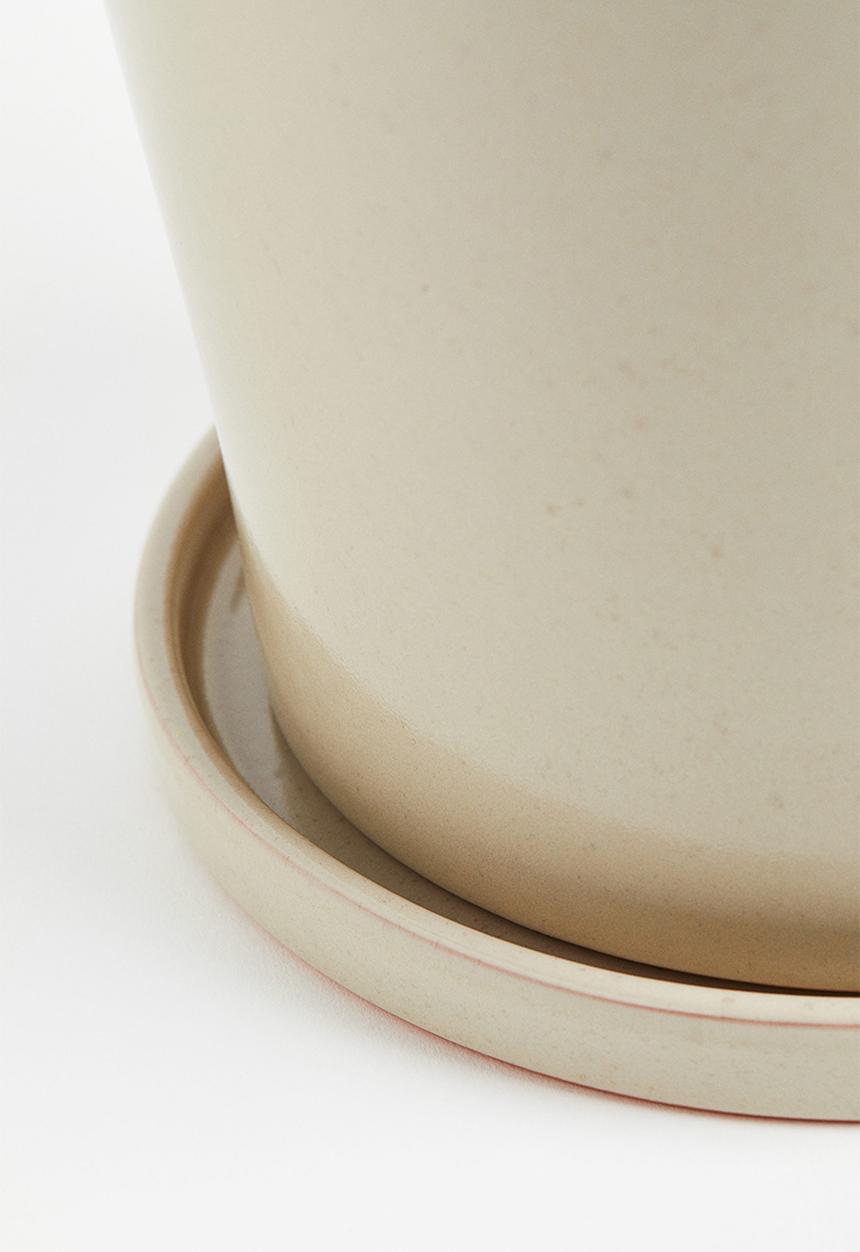H&M - Large plant pot and saucer - light beige