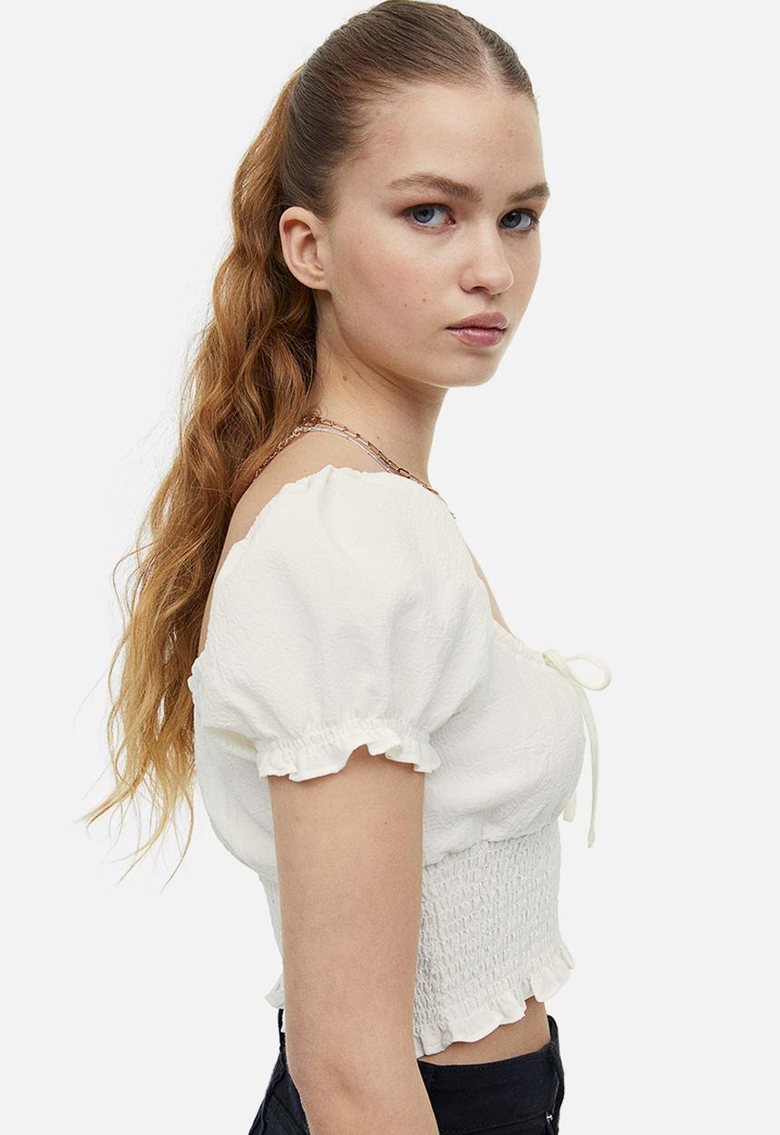 H&M - Puff-sleeved smocked blouse - cream 