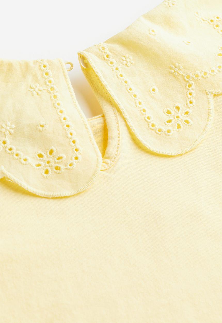 H&M - Collared top - yellow
