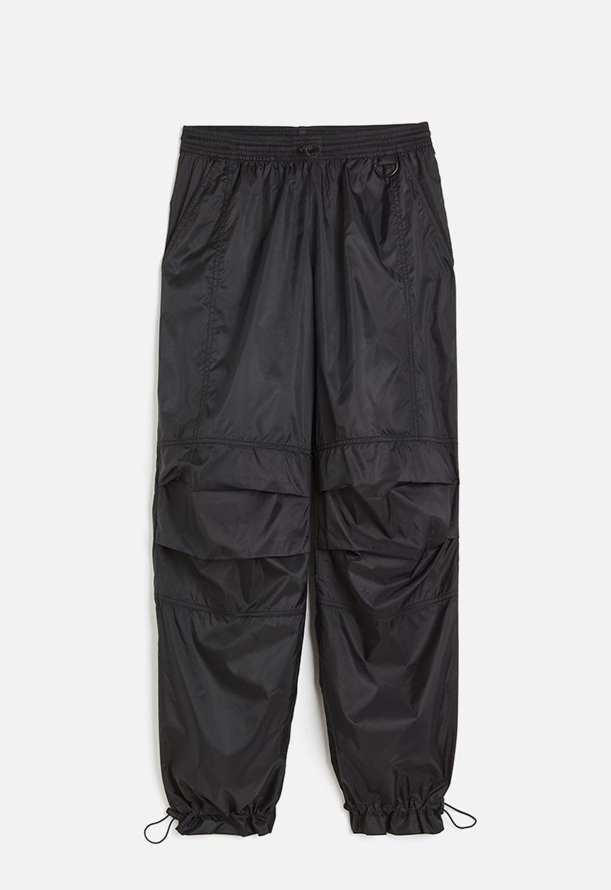 H&M - Water-repellent parachute trousers - black