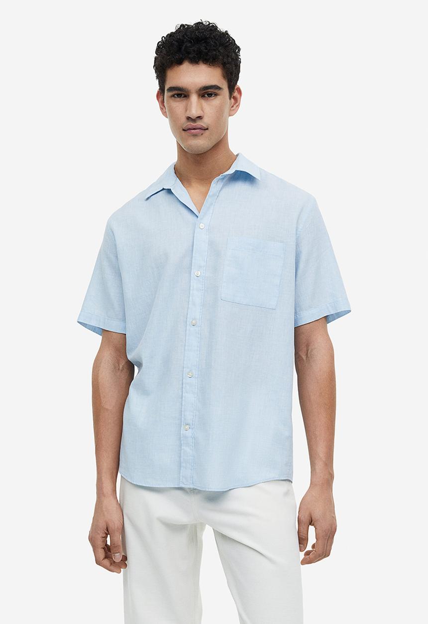 H&M - Regular fit short-sleeved shirt - blue