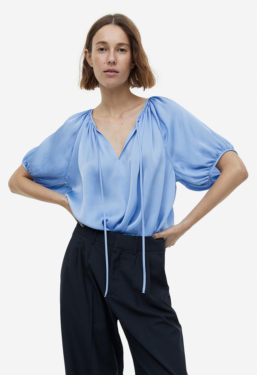 H&M - Oversized tie-top blouse - light blue 