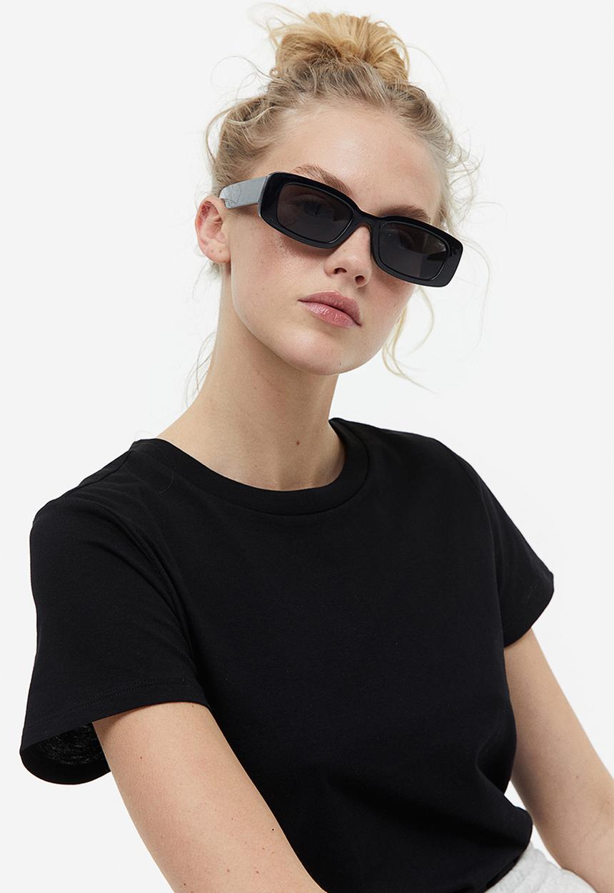 H&M - Fitted T-shirt - black