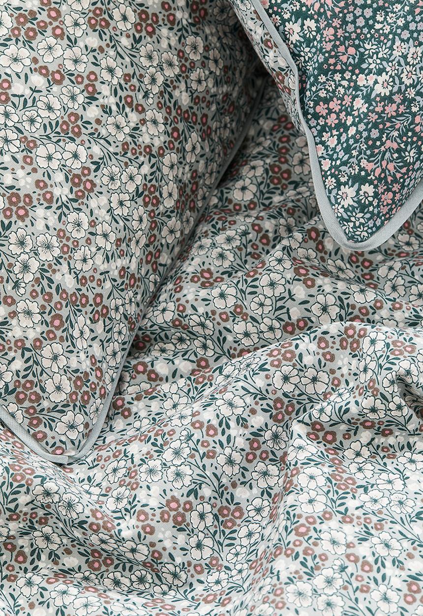 H&M - Cotton double/king duvet cover set - light green floral