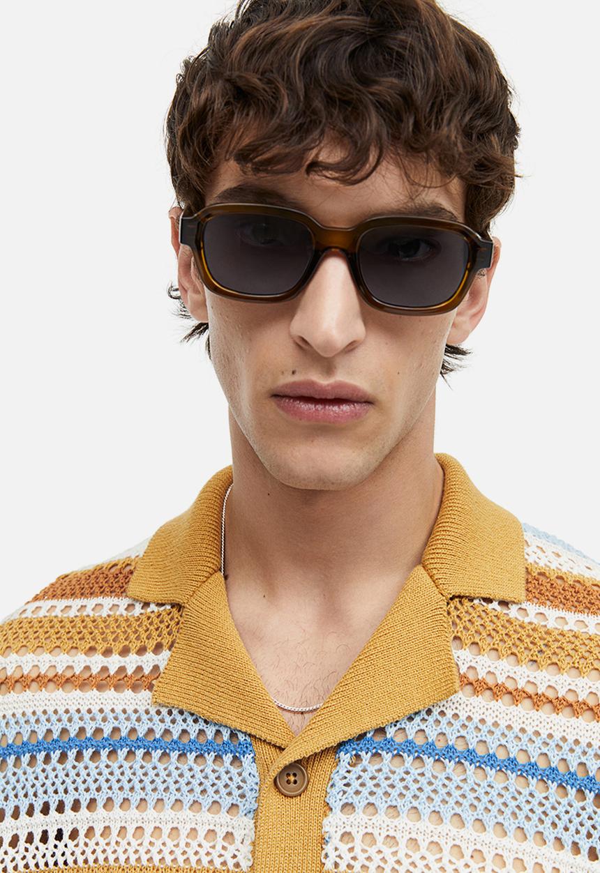 H&M - Regular fit crochet-look resort shirt - beige/striped