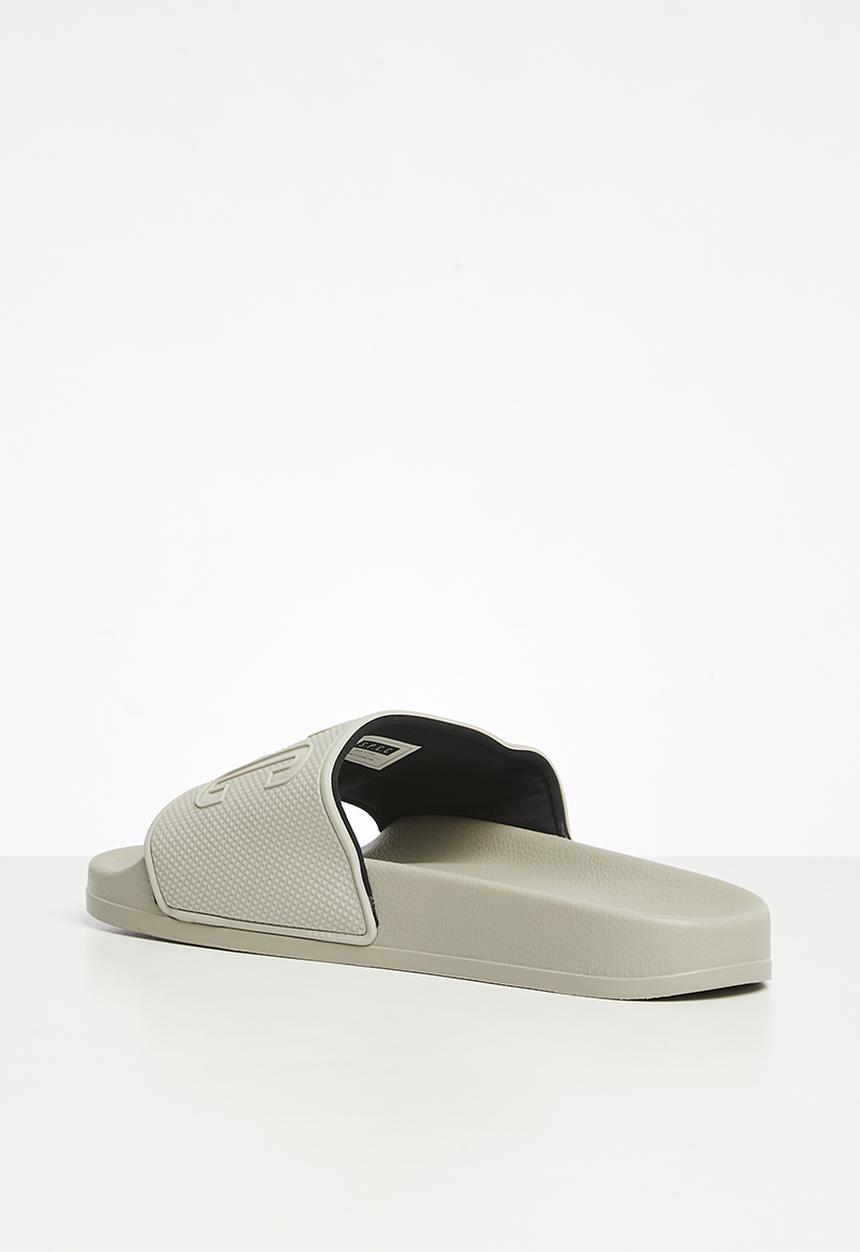 S.P.C.C - Reeves slide - bone