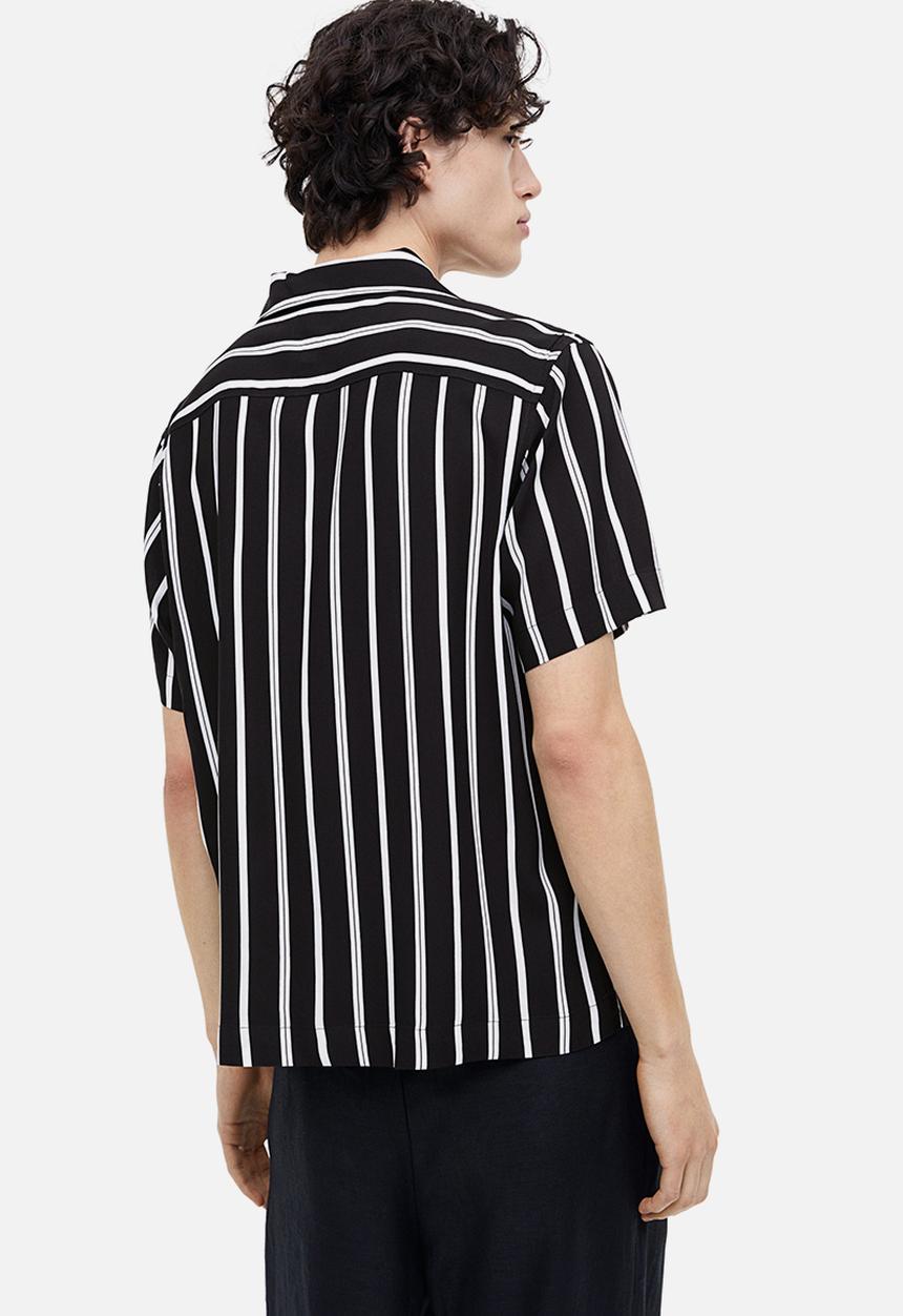 H&M - Patterned resort shirt - black/white striped