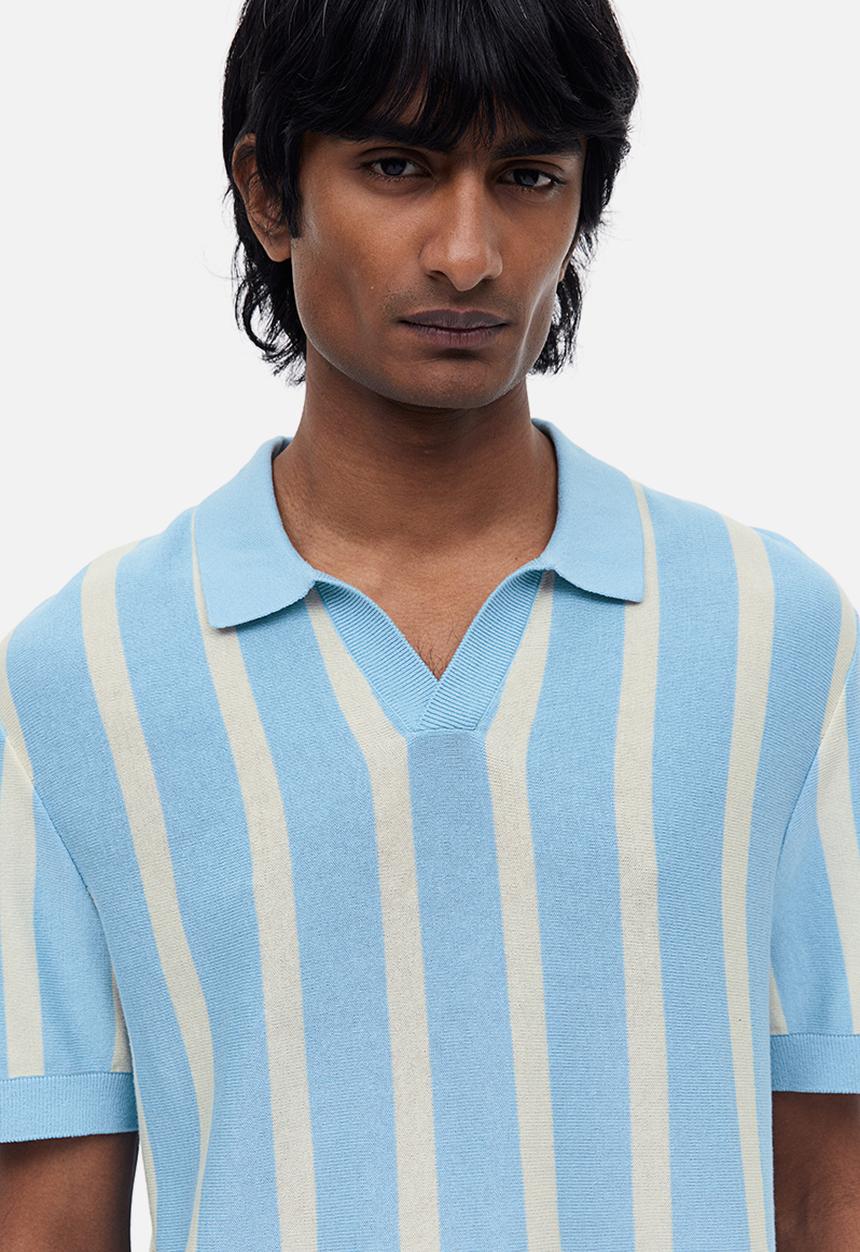 H&M - Regular fit fine-knit cotton polo shirt - light blue/striped