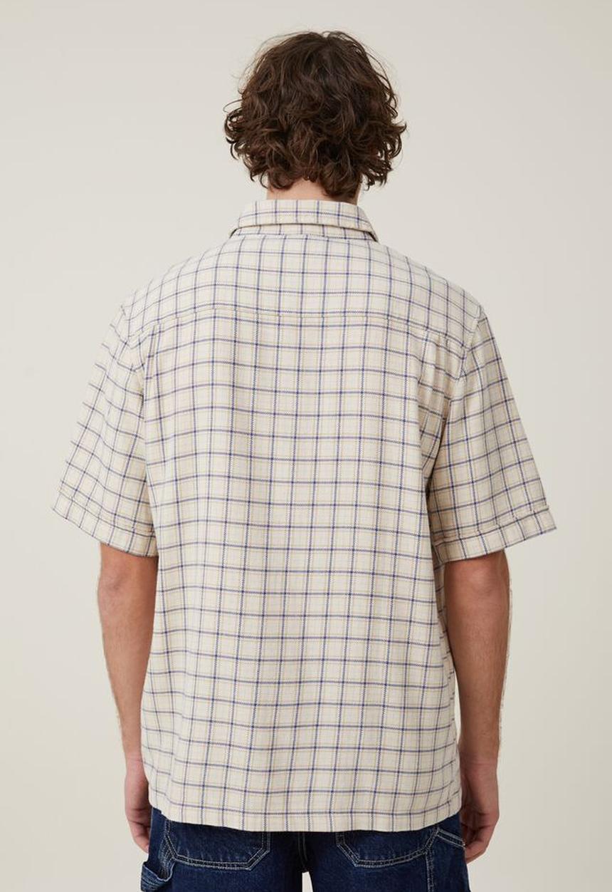 Cotton On - Eddie short sleeve shirt - off white skate check