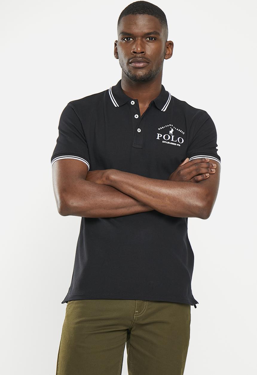 POLO - Mens washed logo short sleeve golfer - black
