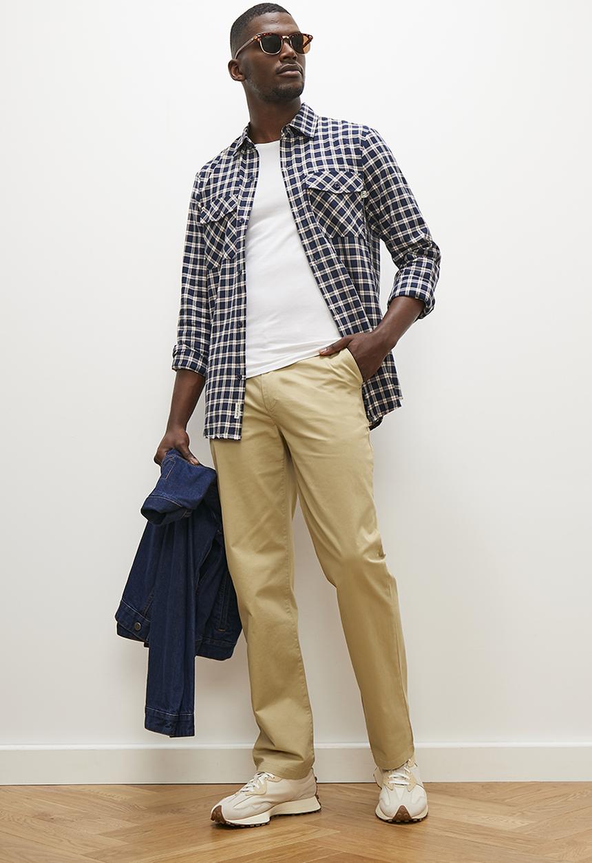 Lark & Crosse - Rob flat front peached chino pant - khaki