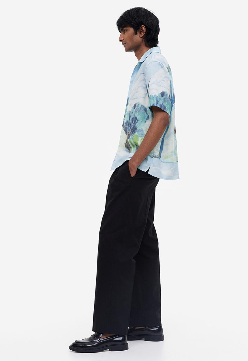 H&M - Regular fit short-sleeved lyocell shirt - blue,multi