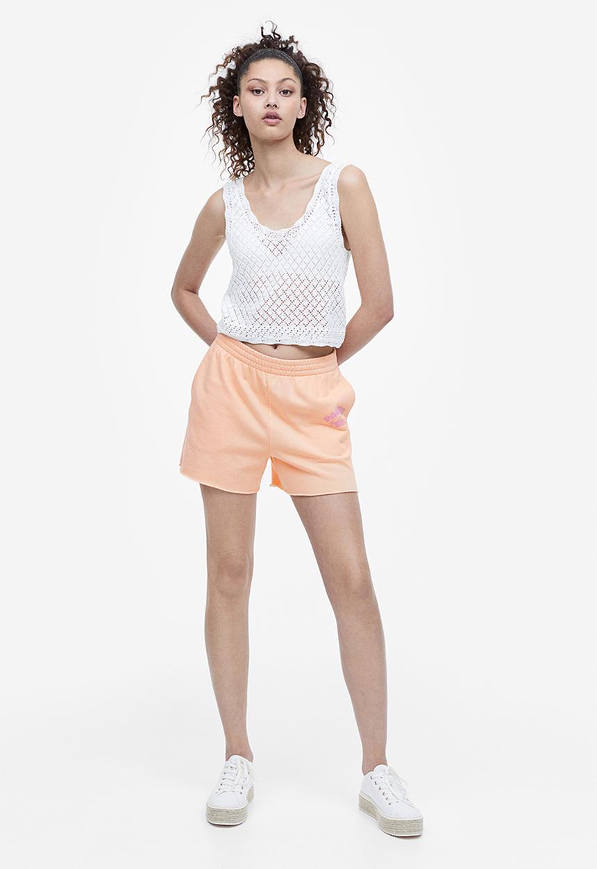 H&M - Sweatshorts - apricot pacific sun