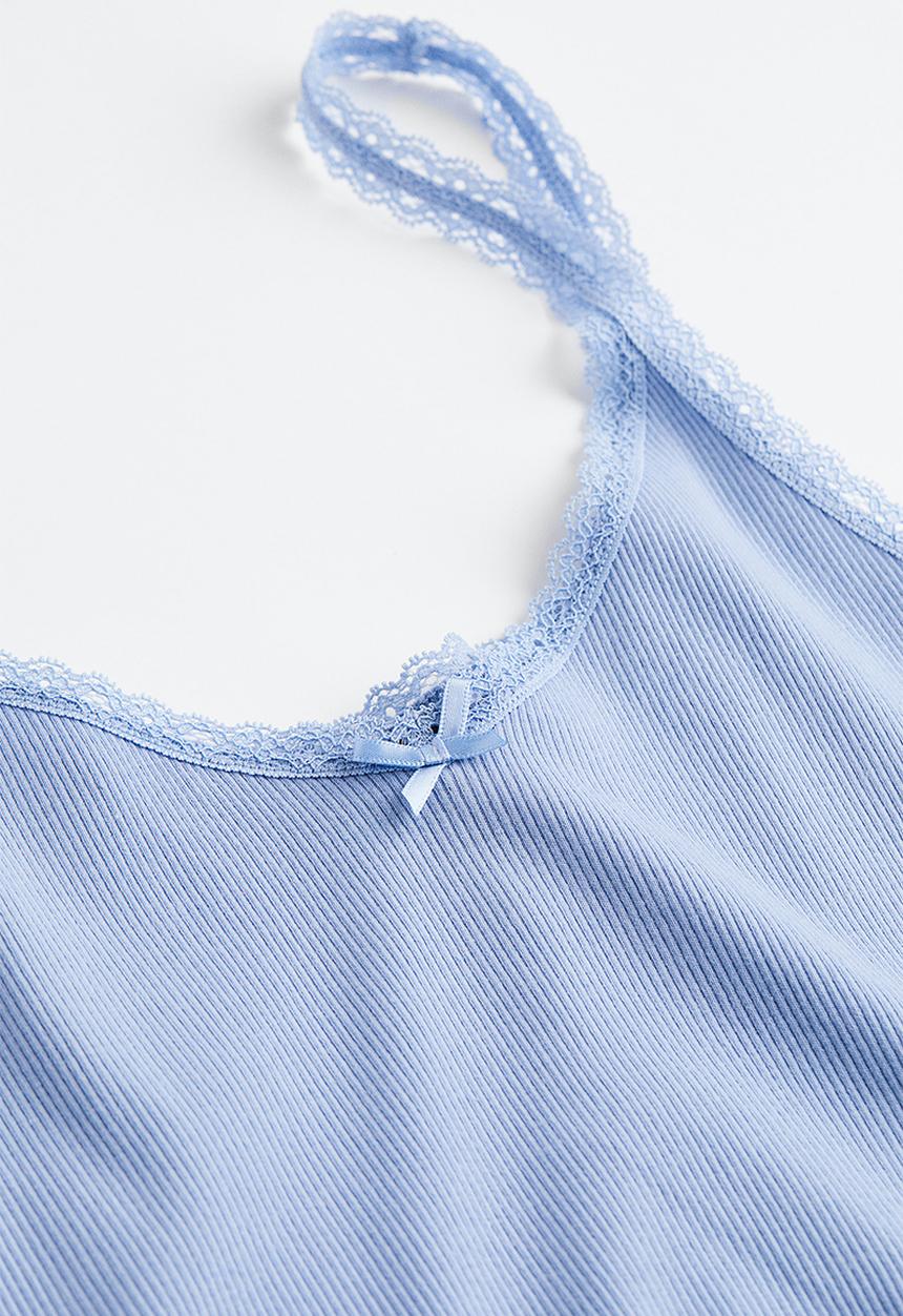 H&M - Lace trimmed ribbed vest top - light blue 