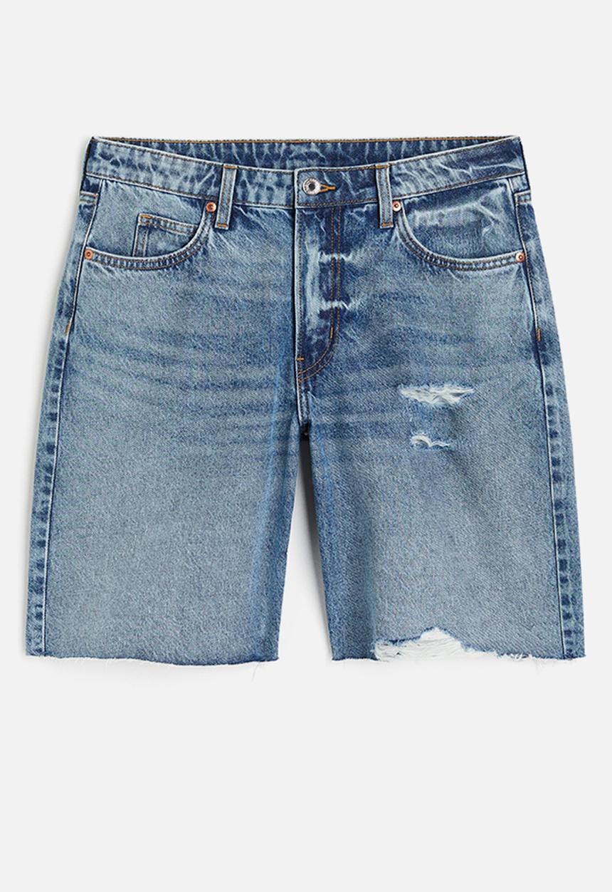 H&M - Curvy fit bermuda baggy low denim shorts - light denim blue 