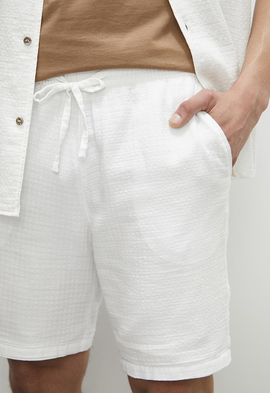 STYLE REPUBLIC - Sphe Fashion cheesecloth walk short - white