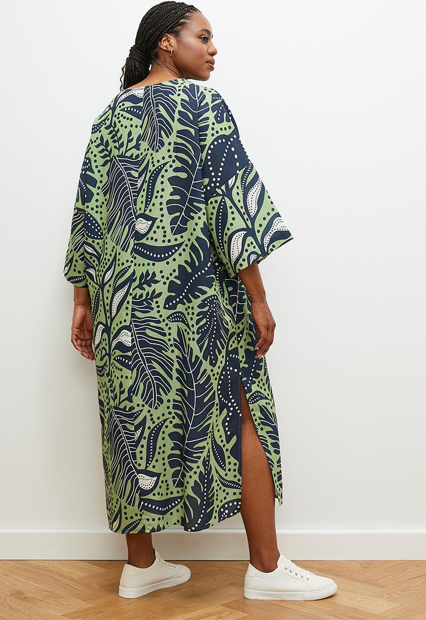 edit - Printed tee midi dress - leaf print