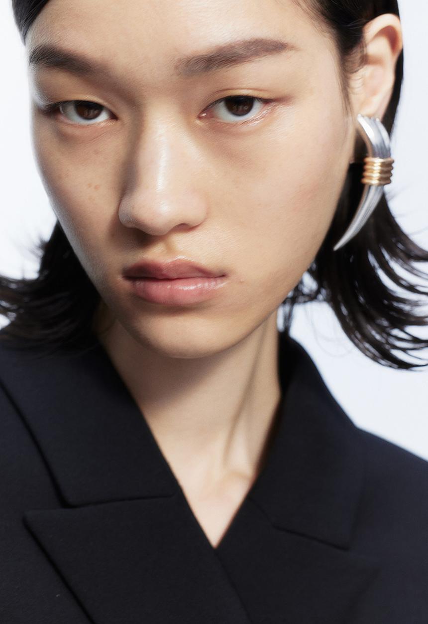 H&M - H&M Studio: Two-toned fluted clip earrings - silver-coloured/gold-colo