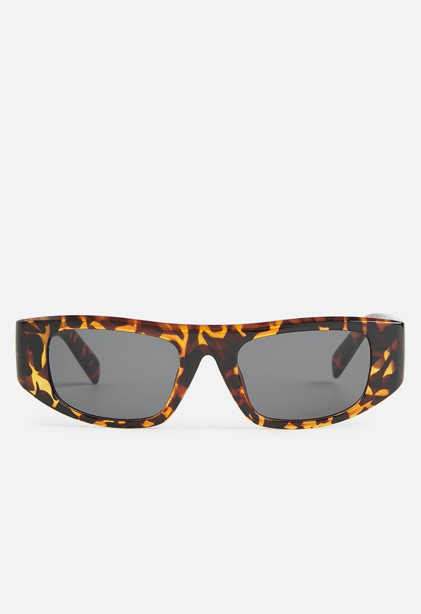 Superbalist - Aneesa cateye glasses - brown