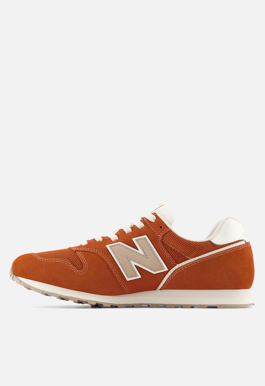 New Balance  - 373 V2 