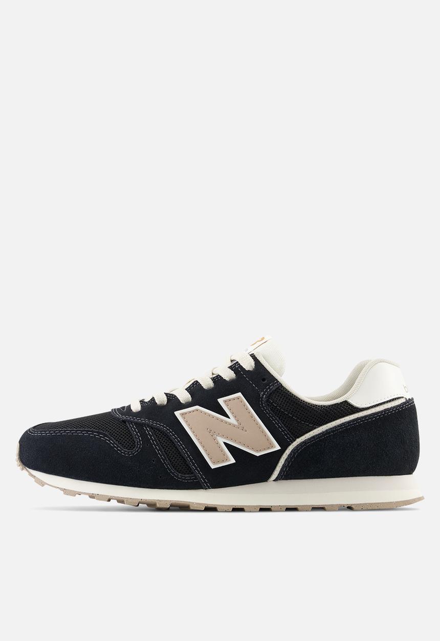 New Balance  - 373 V2