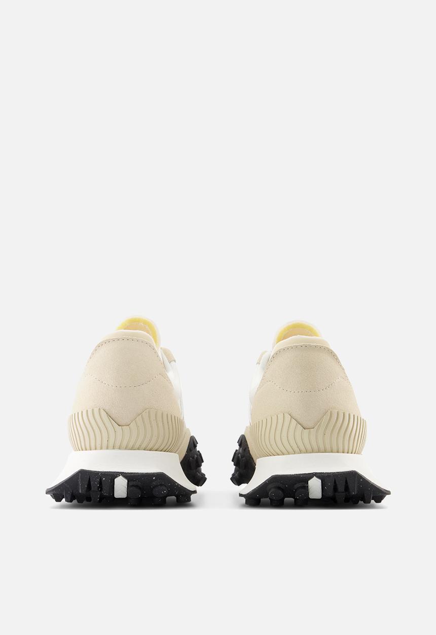 New Balance  - Xc72 