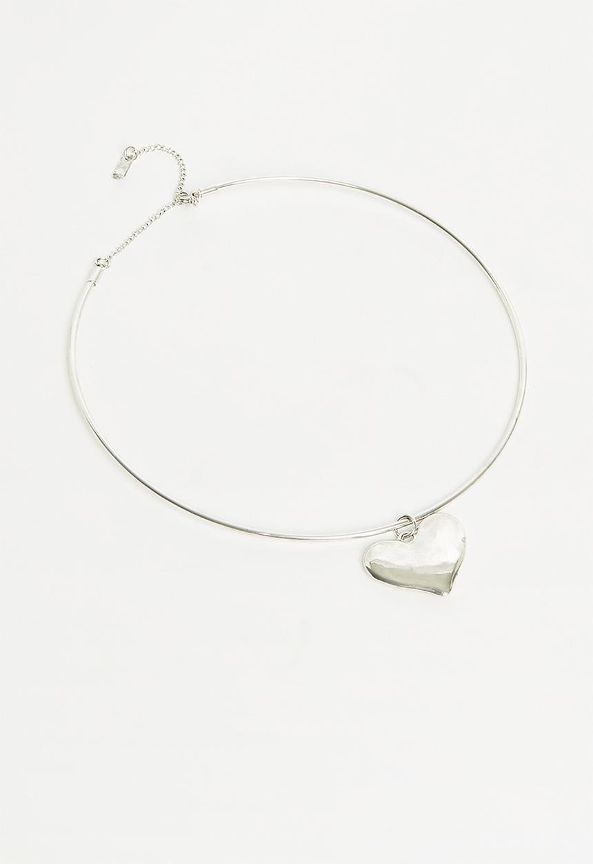 Rubi - Choker necklace - antique sterling silver plated solid heart