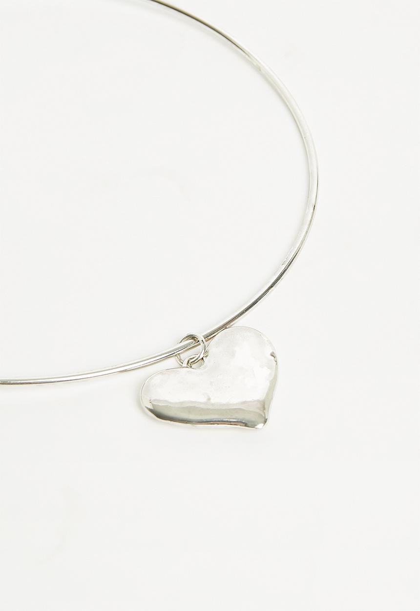 Rubi - Choker necklace - antique sterling silver plated solid heart